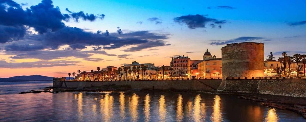 Casa Vacanze San Michele Alghero Bagian luar foto