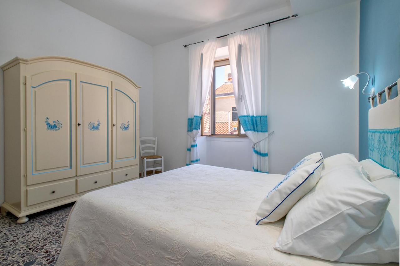 Casa Vacanze San Michele Alghero Bagian luar foto