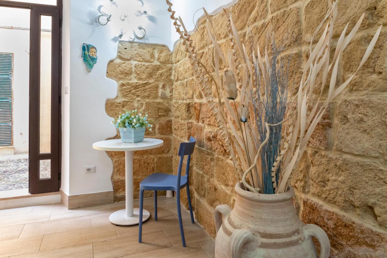 Casa Vacanze San Michele Alghero Bagian luar foto